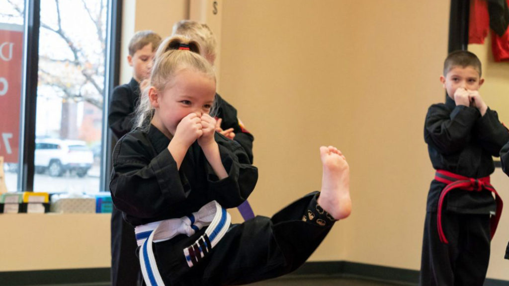 3-dojo-karate-Photo-summer-fun-mn