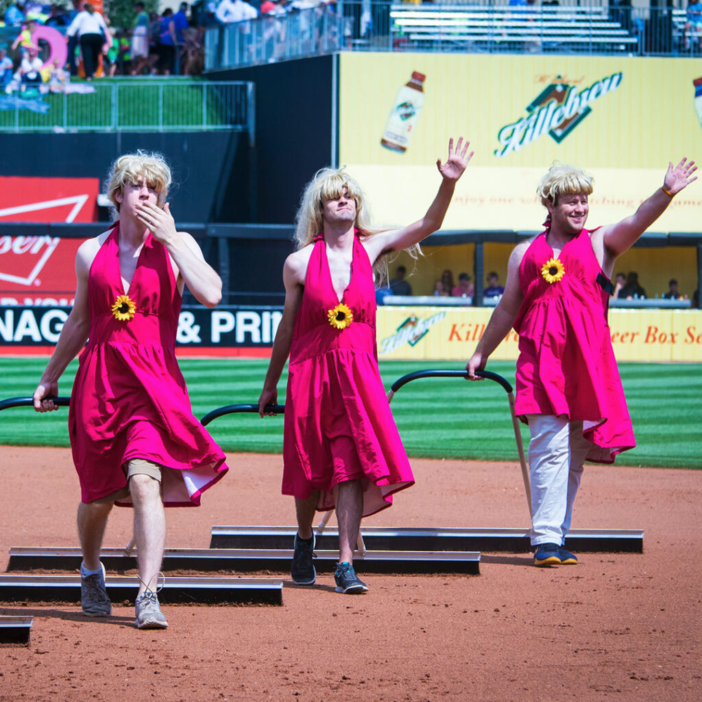 StPaulSaints_SummerFunImages_0003_Drag-The-Field_5187 - Sierra Bailey